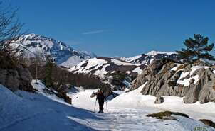 Ruta de Raquetas de Nieve por Larra Belagua