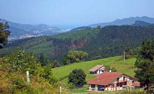 GR 38 Route of the wine and of the fish Section 6 Durango-Gernika