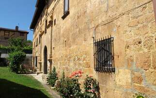See things to do in Herrán