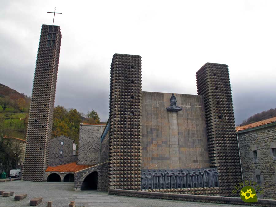 Santuario de Nuestra Señora de Arantzazu (Oñati, Guipúzcoa - Gipuzkoa) · Senditur sendas rutas y turismo