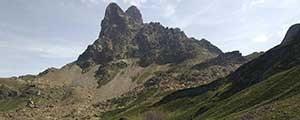 Ruta Guiada en Pirineos a la Sombra del Midi D’Ossau