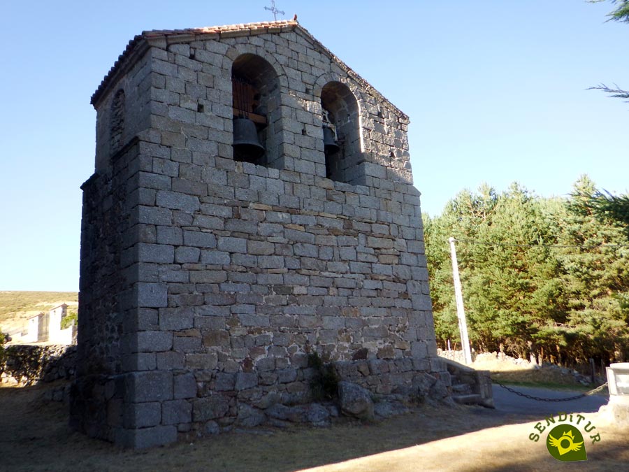 Torre campanario del santuario de Nuestra Señora del Espino
