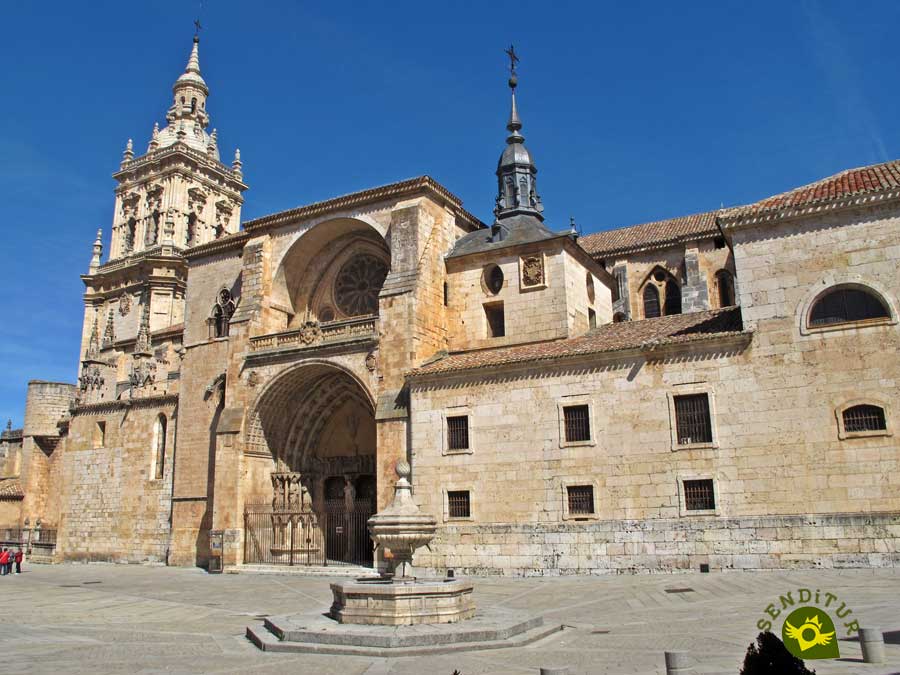 Catedral y Plaza de la Catedral de El Burgo de Osma - Ciudad de Osma