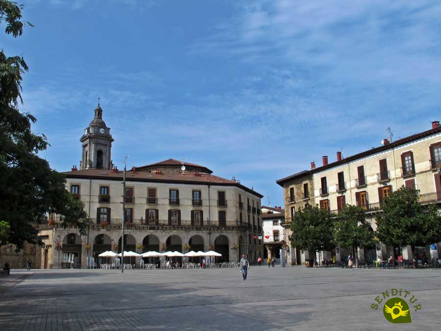 Plaza de los Fueros en Oñati