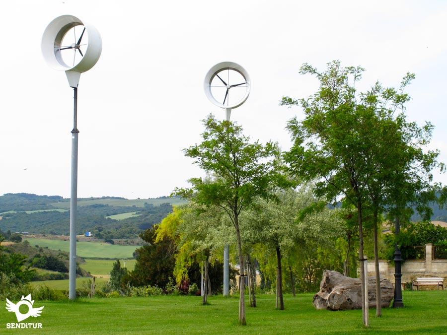 Molinos de viento en Uterga