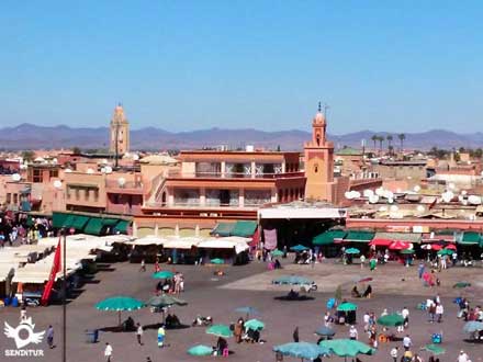 Marrakech La plaza Jamaa el Fna