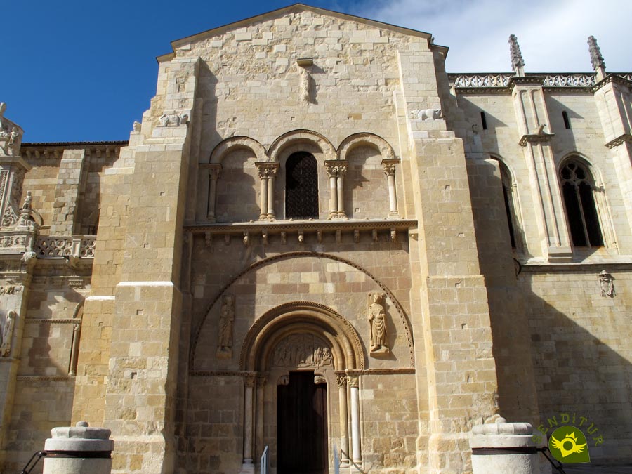 Puerta del Perdón de la Real Colegiata de San Isidoro