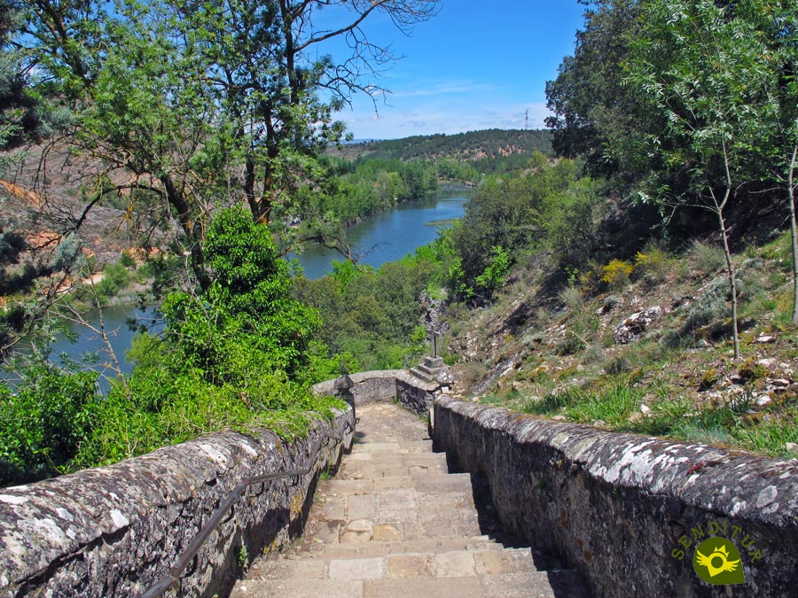 River Duero Soria from hermitage of San Saturio 