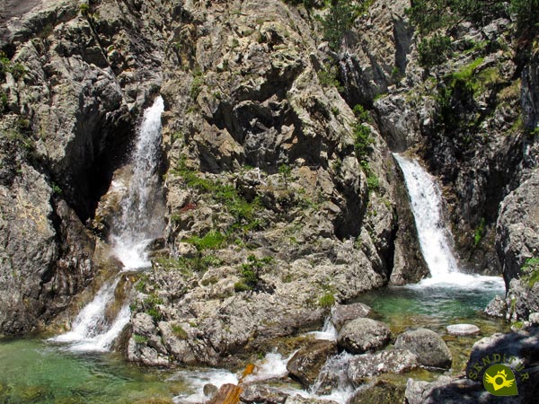 Caldarés River Waterfalls