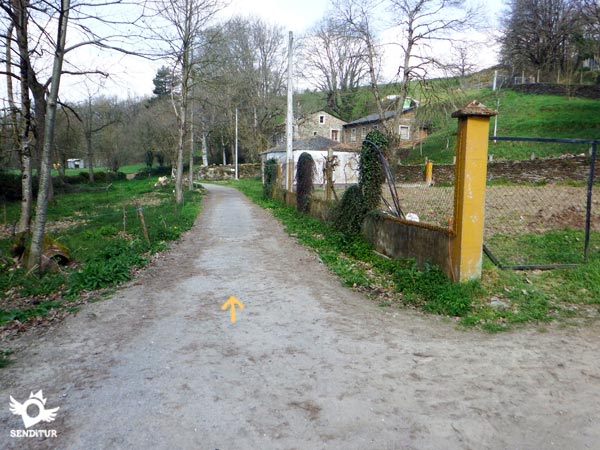 Atravesamos sin desviarnos la localidad