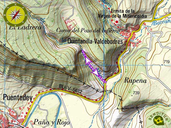 Topographic map with the route Waterfall of La Mea