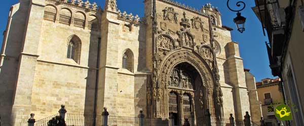 Colegiata de Santa María la Real en Aranda de Duero