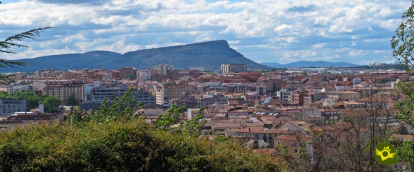 Panoramic view of Soria from the Park of the Castle