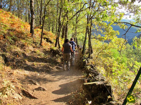 Seguimos por el sendero