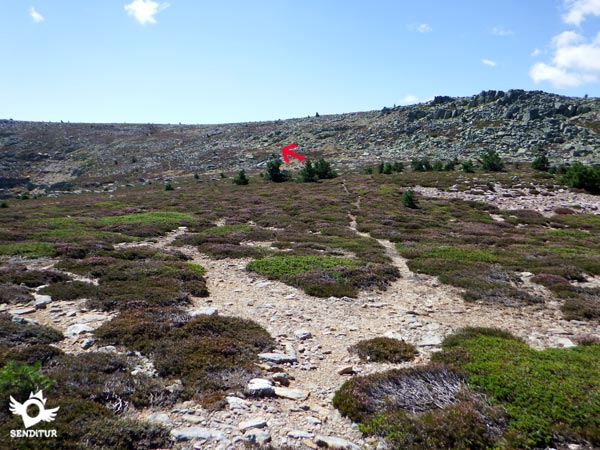 The route goes up the slope of the mountain