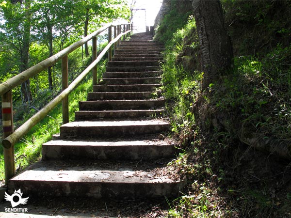 Escaleras del inicio