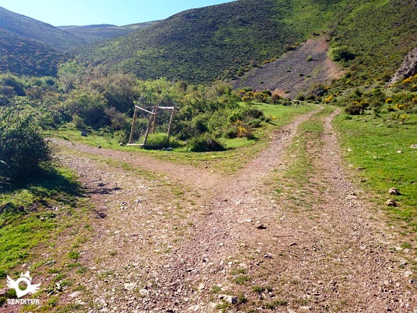 The path goes into the interior of the valley