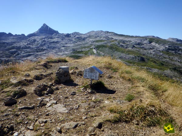 Summit of the Peak Arlas