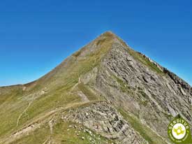 Go to Monte Ori from the Col of Larrau