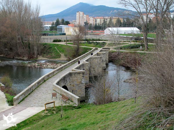 Paseo Fluvial del Arga Tramo del Puente de la Magdalena